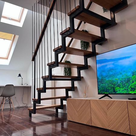 Cozy Loft Apartment In Zagreb Center Esterno foto