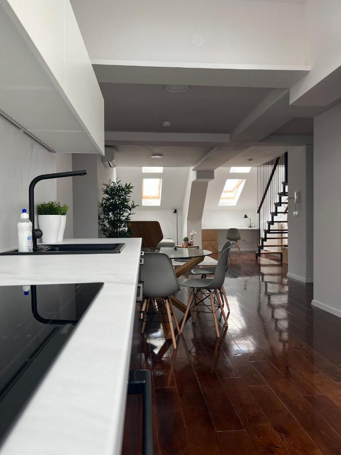 Cozy Loft Apartment In Zagreb Center Esterno foto
