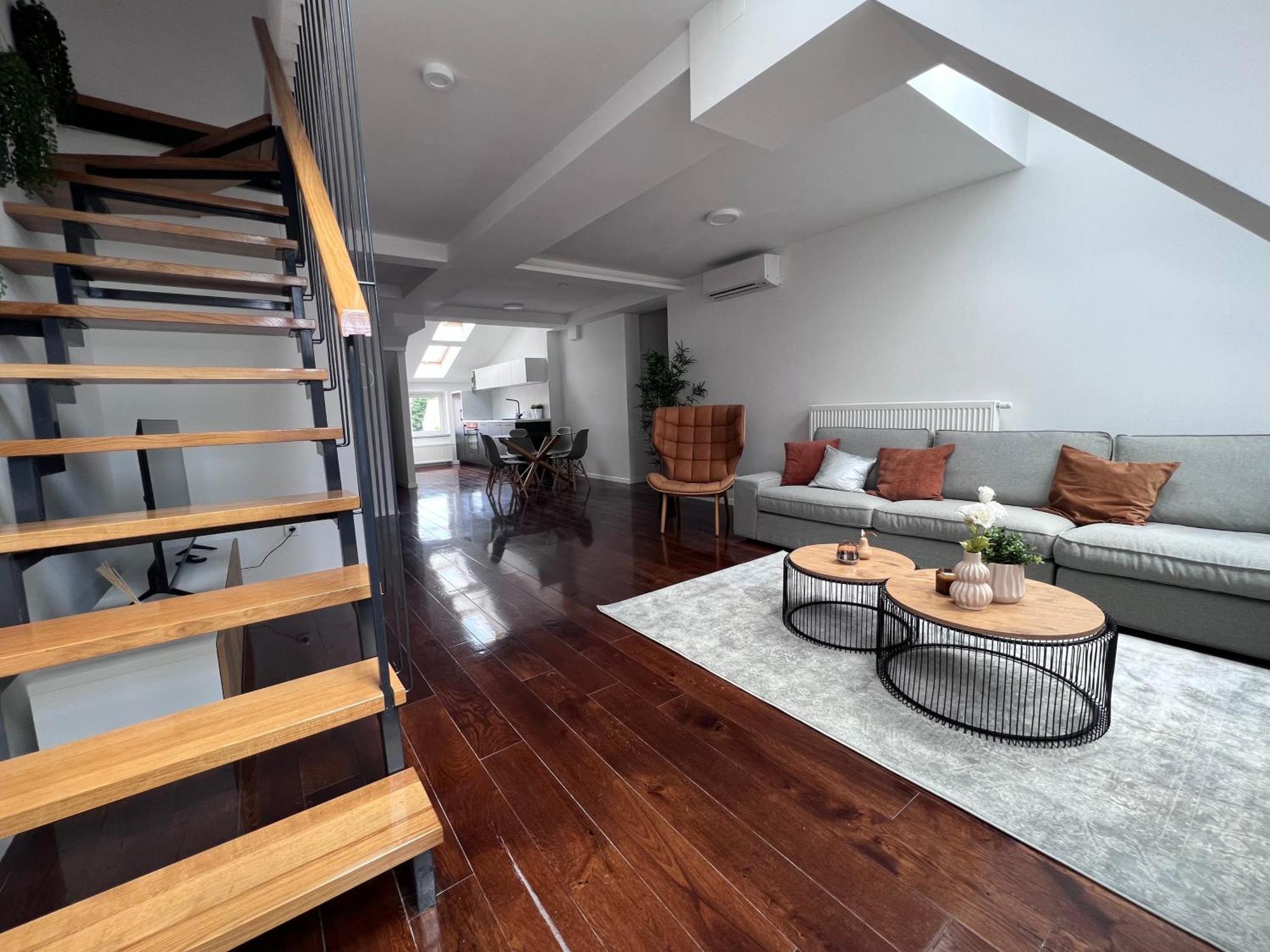 Cozy Loft Apartment In Zagreb Center Esterno foto